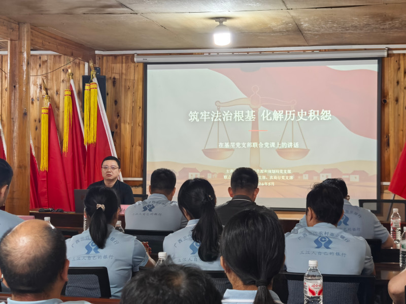1.现场活动图片二.jpg